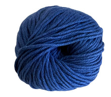 Load image into Gallery viewer, Lizzie cowl, kit