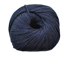 Load image into Gallery viewer, Middle notes shawl, knit kit - yarnz2GO.com