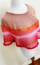 Load image into Gallery viewer, Bebelle cowl