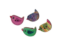 Load image into Gallery viewer, NEW! Small bird pins