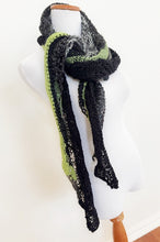 Load image into Gallery viewer, Blake shawl