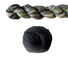 Load image into Gallery viewer, Blake shawl