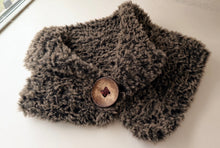 Load image into Gallery viewer, Bleeker wrap & pin 40% off - yarnz2GO.com