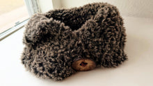 Load image into Gallery viewer, Bleeker wrap & pin 40% off - yarnz2GO.com