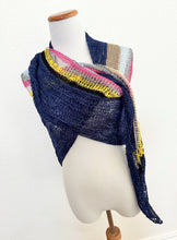 Load image into Gallery viewer, Boon shawl