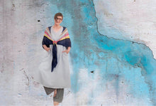 Load image into Gallery viewer, Boon shawl