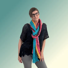 Load image into Gallery viewer, Bromley shawl