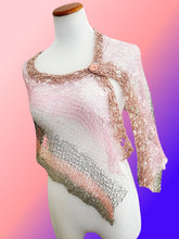 Load image into Gallery viewer, Charming shawl