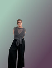 Load image into Gallery viewer, Chiara vest, knit kit - yarnz2GO.com