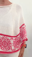Load image into Gallery viewer, Chrysanthemum poncho - yarnz2GO.com