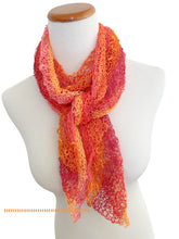 Load image into Gallery viewer, Clarissa shawl