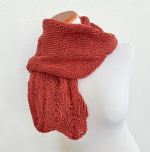 Load image into Gallery viewer, Foliage shrug