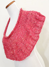 Load image into Gallery viewer, Dilly topper