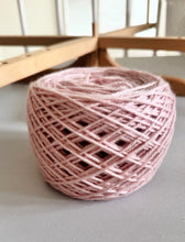 Load image into Gallery viewer, NEW! Easy care DK cakes