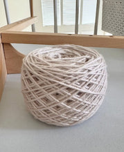 Load image into Gallery viewer, Idris beanie with Pom