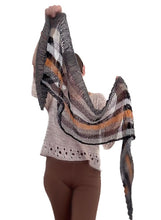 Load image into Gallery viewer, Emmen shawl