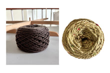 Load image into Gallery viewer, Fallish shawl