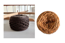 Load image into Gallery viewer, Fallish shawl