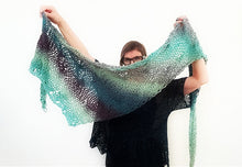 Load image into Gallery viewer, Garron shawl sample