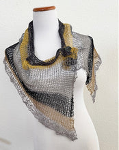 Load image into Gallery viewer, Gibbs shawl