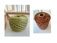 Load image into Gallery viewer, Idris shawl