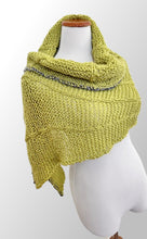 Load image into Gallery viewer, Idris shawl