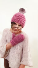Load image into Gallery viewer, Jordi hat/mitten/pom set