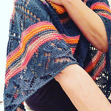 Load image into Gallery viewer, JuJu shawl, knit kit