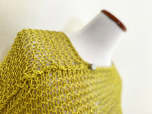 Load image into Gallery viewer, Jun poncho, kit