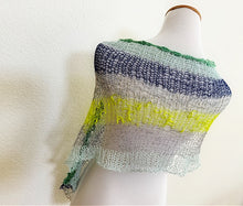 Load image into Gallery viewer, Kiki wrap/poncho, kit