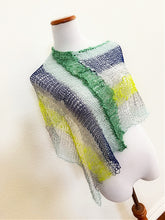 Load image into Gallery viewer, Kiki wrap/poncho, kit