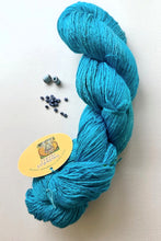 Load image into Gallery viewer, Leaves necklace, knit kit