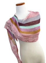 Load image into Gallery viewer, Liesel shawl