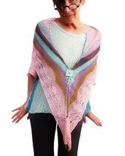 Load image into Gallery viewer, Liesel shawl