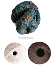 Load image into Gallery viewer, Line by line shawl