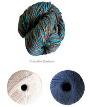 Load image into Gallery viewer, Line by line shawl