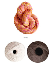 Load image into Gallery viewer, Line by line shawl