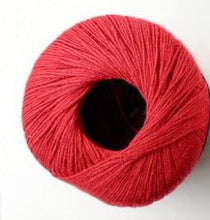 Load image into Gallery viewer, Linen yarn - yarnz2GO.com