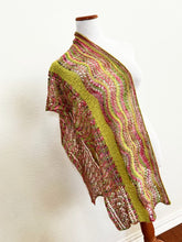 Load image into Gallery viewer, Lucienne, knit kit