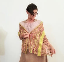 Load image into Gallery viewer, Lucienne, knit kit