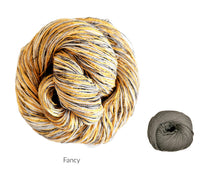 Load image into Gallery viewer, Lutz shawl