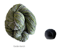 Load image into Gallery viewer, Lutz shawl