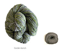 Load image into Gallery viewer, Lutz shawl