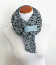 Load image into Gallery viewer, Manning shrug - yarnz2GO.com