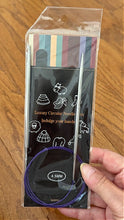 Load image into Gallery viewer, Knitting needles