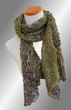 Load image into Gallery viewer, Perfectly pesto shawl - yarnz2GO.com