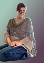 Load image into Gallery viewer, Perfectly pesto shawl - yarnz2GO.com