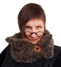 Load image into Gallery viewer, Bleeker wrap & pin 40% off - yarnz2GO.com