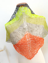 Load image into Gallery viewer, NEW! Quint easy peasy kerchief 40% off