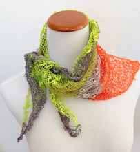 Load image into Gallery viewer, NEW! Quint easy peasy kerchief 40% off